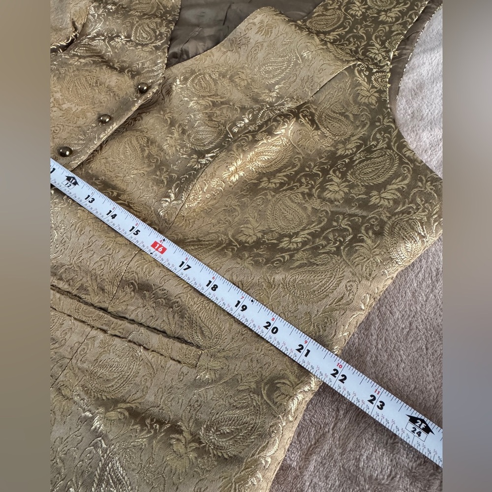 Elegant Gold Brocade Vest - Picture 6 of 9